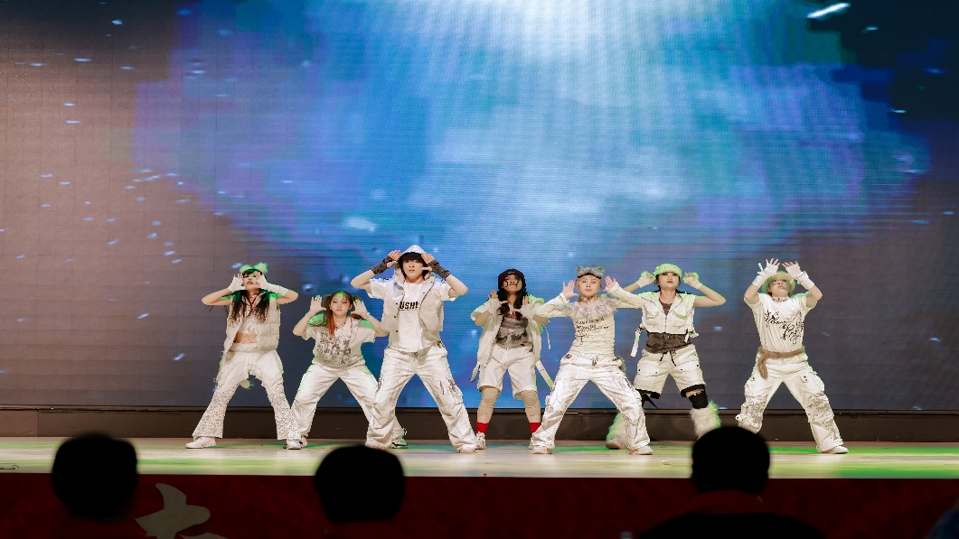 1735810000279017878.png 图片9.png