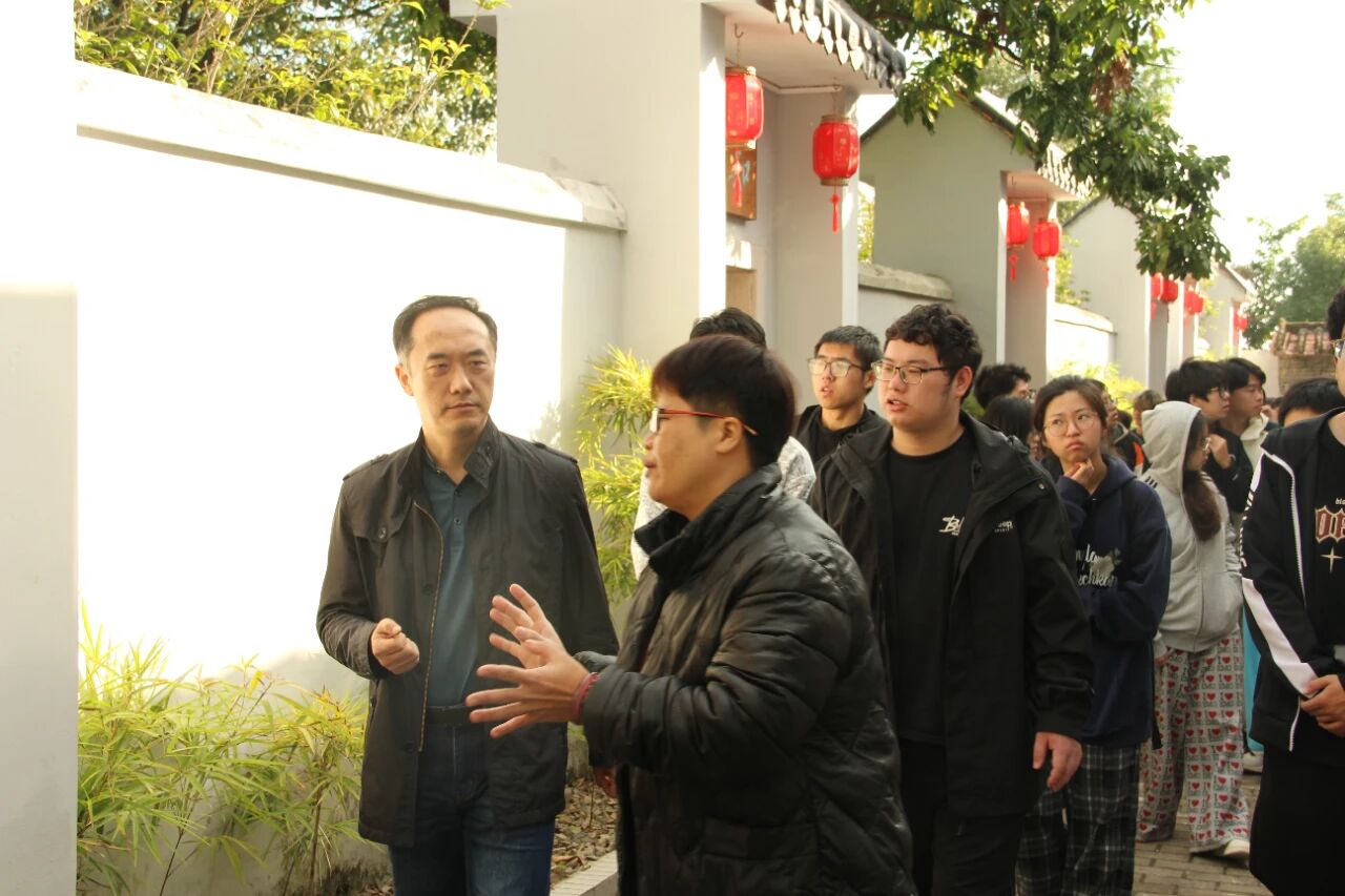 微信图片_2025-12-03_160404_856.jpg