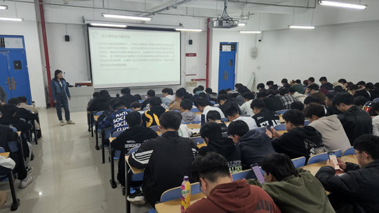 漯河食品职业学院东软数智产业学院-职业生涯规划专题讲座23-03-10-4.jpg